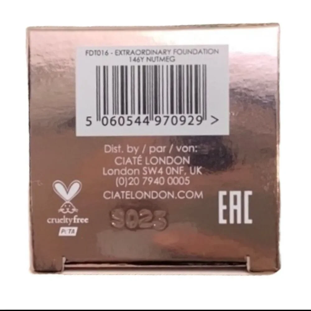 NIB Ciaté London Extraordinary Radiant Buildable Liquid Foundation‎ 50ml/1.69 fl